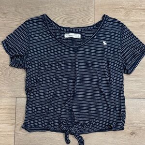Abercrombie & Fitch Top